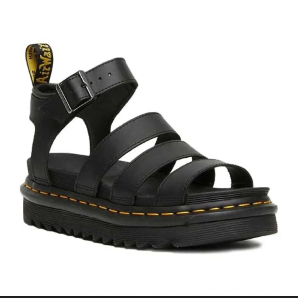 NWT DR. MARTENS BLAIRE SANDALS